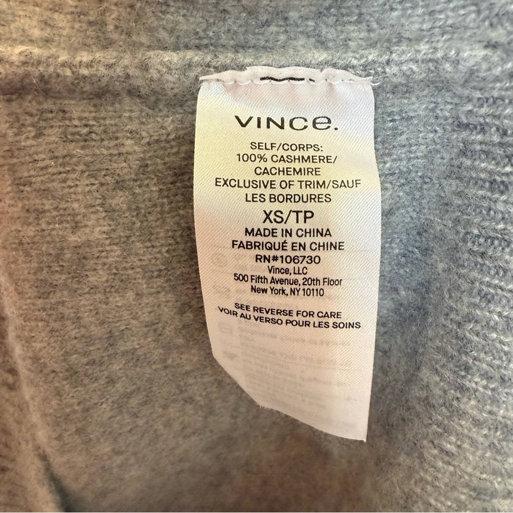 Vince Funnel Neck Cashmere Sweater XS Gray Minimalist Feminine Normcore - Picture 6 of 7